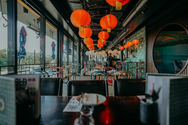 Stratégies Infaillibles pour Booster l"Efficacité des Cuisines Ouvertes dans les Restaurants Contemporains